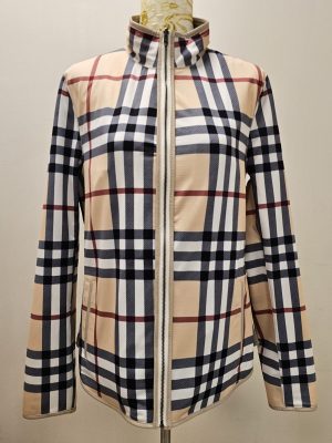 CHAQUETA REVERSIBLE BURBERRY CON BROCHES AL COSTADO