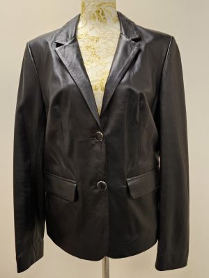 BLAZER CORTO CON BOTONES