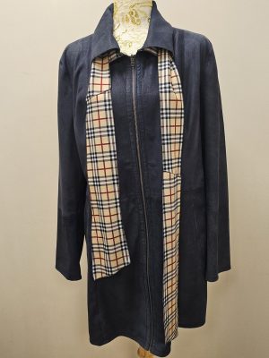 REVERSIBLE BURBERRY CORBATIN AZUL GAMUSA